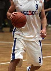 Cinci ani farã Toni Alexe