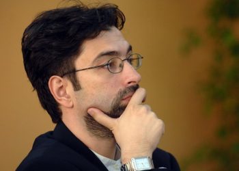 Legea Voinescu nu există. SCUZĂ așteaptă degeaba euthanasia ca soluție pentru câinii de pe stradă