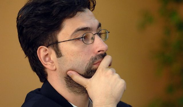 Legea Voinescu nu există. SCUZĂ așteaptă degeaba euthanasia ca soluție pentru câinii de pe stradă