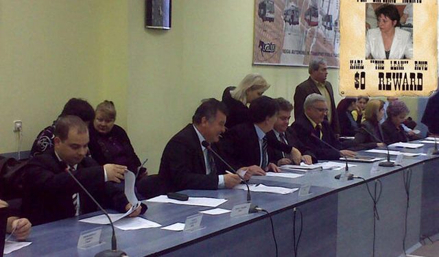 Scandal în Comisia de urbanism, după sistemul “Ciocul mic, că acum suntem la putere”