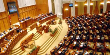 Parlamentul a decis: se reiau adopțiile internaționale