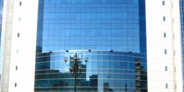 Sediul Petrom a fost vândut. Rușii negociază cumpărarea societății