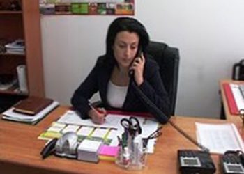 Mirela Limboșeanu minte de îngheață apele