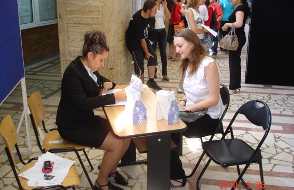 TÂRGUL DE JOB-uri pe 28 mai 2010- gazda U.P.G Ploieşti