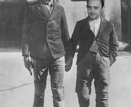 Pat și Patachon sfidează comisia de la RATP. Cică e ceva putred acolo