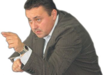 Pentru Simona Albu primarul schimbă pe toată lumea