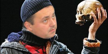 Ajunge! Volosevici găsește soluții ca teatrul Toma Caragiu să funcționeze în continuare