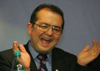 Guvernul a aprobat metodologia de recalculare a pensiilor speciale