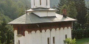 Maica Domnului de la Mănăstirea Ostrov