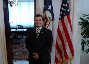 Silviu Craescu anunta prin IncomodPH.ro: “Acesta va fi cel mai mare scandal in care a fost implicat Guvernul american”