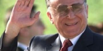 ION ILIESCU- BIOGRAFIA SECRETA ( VII)