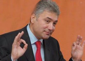 Statul va vinde pachete de participaţii minore la unele companii publice