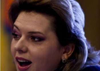 Roberta Anastase gaseste doar explicatii. Solutiile nu sunt la ea