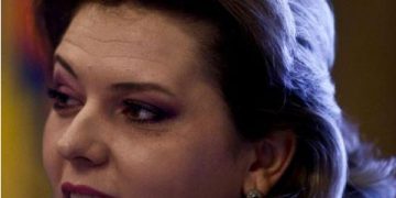Roberta Anastase gaseste doar explicatii. Solutiile nu sunt la ea
