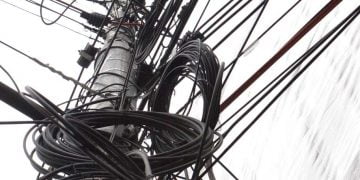 Furnizorii de internet vor fi obligaţi să-şi publice parametrii de calitate