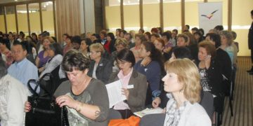 Programul de antreprenoriat pentru tinerii din mediul mic urban şi rural  Young Entrepreneurs for Sustainability (YES)