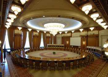 Deputatii au dat liber la alte venituri pentru pensionari