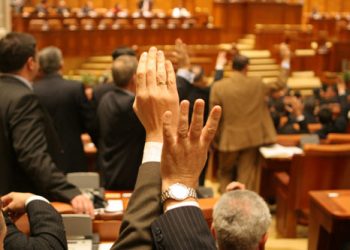 Comisa de munca a stabilit valoarea punctului de pensie. Adica 45% din salariul mediu brut