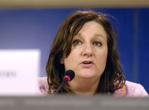 Parlamentul este împotriva remunerării excesive a bancherilor
