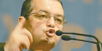 Legea Educatiei a trecut. Liberalii mai pregatesc o motiune