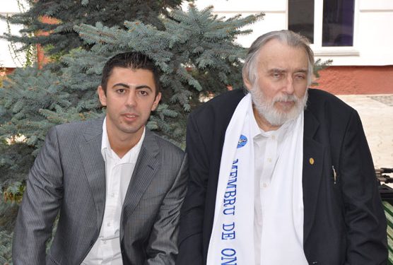 Dumnezeu să-l odihnească pe Adrian Păunescu!