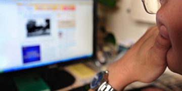 Dezbatere internautica pentru indemnizatia de  crestere a copiilor, venitul minim garantat si alocatia pentru sustinerea familiei