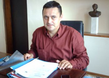 Lucrari de asfaltare pentru dezbinare. Sunt bune si astea