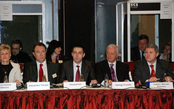 Predoiu prezent la Conferinţa regională privind „Problematica restituirii proprietăţilor şi a acordării compensaţiilor băneşti din perspectiva jurisprudenţei CEDO”