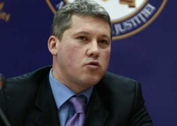 Predoiu fata in fata cu Cecilia Malmstrom