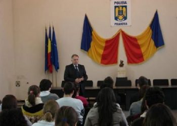 Întâlnire între conducerea IJP Prahova şi Consiliul Judeţean al Elevilor Prahova.