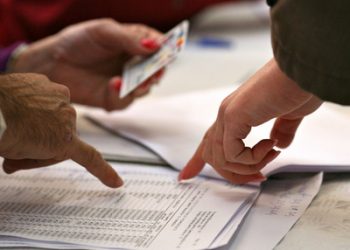 A inceput lupta pentru UAP! Volosevici si Neaga atac la baioneta