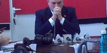 Iulian Badescu a maturat cu Volosevici si Roberta Anastase, alias Bonie& Clyde