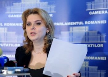 Desi aveau toate parghiile anti-poluare, Volosevici si Anastase au strans semnaturi ca sa-si acopere incompetenta