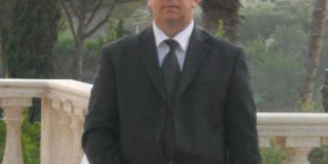 Promitentul Branza a ramas dator la Avram Ionita din campania electorala