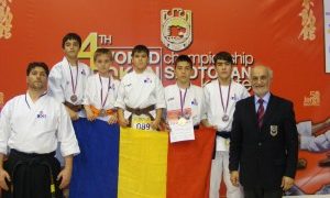 PRIMA PARTICIPARE LA UN CAMPIONAT MONDIAL DE STIL FUDOKAN-SHOTOKAN AL SPORTIVILOR DE LA CS SHIRO WASHI INCHEIATA CU SUCCES