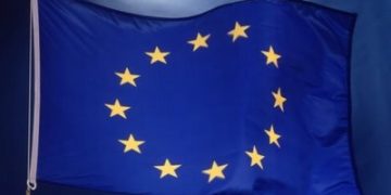 Fondurile UE pentru dezvoltare regională: deputaţii susţin condiţii mai favorabile pentru state care întâmpină probleme, printre care şi România