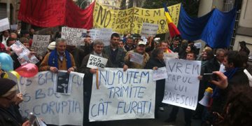 MITING DE PROTEST, ”DIASPORA SUSȚINE PIAȚA UNIVERSITĂȚII” – FIRENZE