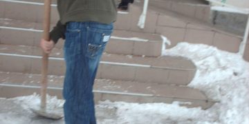 Deţinuţii din Penitenciarul Ploieşti  voluntari pentru comunitate