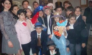 Colegiul Jean Monnet Ploieşti şi trupa TRUBADURII au obţinut Marele Premiu al Concursului Naţional de interpretare artistică a personajelor caragialiene
