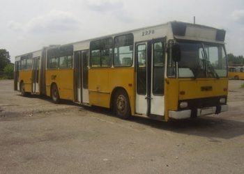 Atentie! Soferul autobuzului PH-02-WRF are viteza mare in trafic
