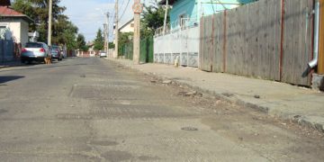 Atentie APA NOVA si Directie Tehnica: Str. Alexandru Lapusneanu: “ Daca voi nu ma vreti asfaltata, eu ma vreau!”
