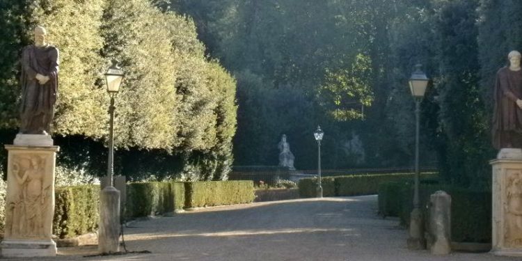 Statuile de daci din Gradina Boboli