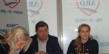 Roberta Anastase, mai dulce, dar tot aroganta: „Victor Ponta isi probeaza, zilnic, nesimtirea”