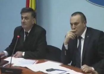 Badescu s-a imprietenit cu transparenta decizionala. Luni la orele 16.00 organizeaza dezbatere publica pentru taxe si impozite