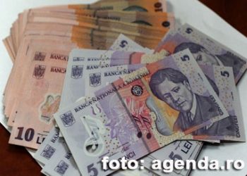 Salariul minim a ajuns la 800 lei, iar pensiile se majoreaza cu 4%