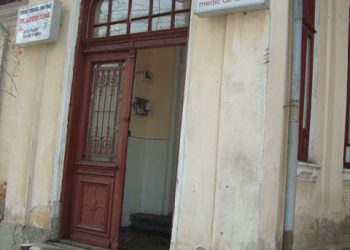 Medicii si farmacisti dau vina pe internet in problema retetelor electronice