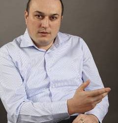 Iulian Bădescu își exprimă dezacordul cu privire la desființarea oficiului poștal PLOIEȘTI 3