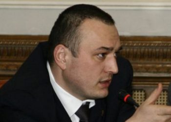 Majorarea taxelor e din cauza lui Volosevici. Primarul actual primeste sms-uri care ii intaresc convingerea. Doar convingerea!(video)