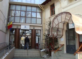 Simona Dolniceanu: “Din respect pentru contribuabili, de sarbatori am lucrat pentru a deschide caseria pe 3 ianuarie”. Rezultat- taxe majorate, abuziv