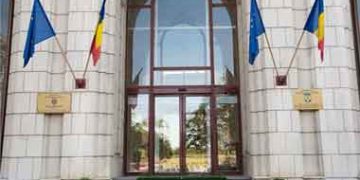 Fotbalisti de la Petrolul si “U” Cluj s-au “antrenat” pe holurile DIICOT Cluj